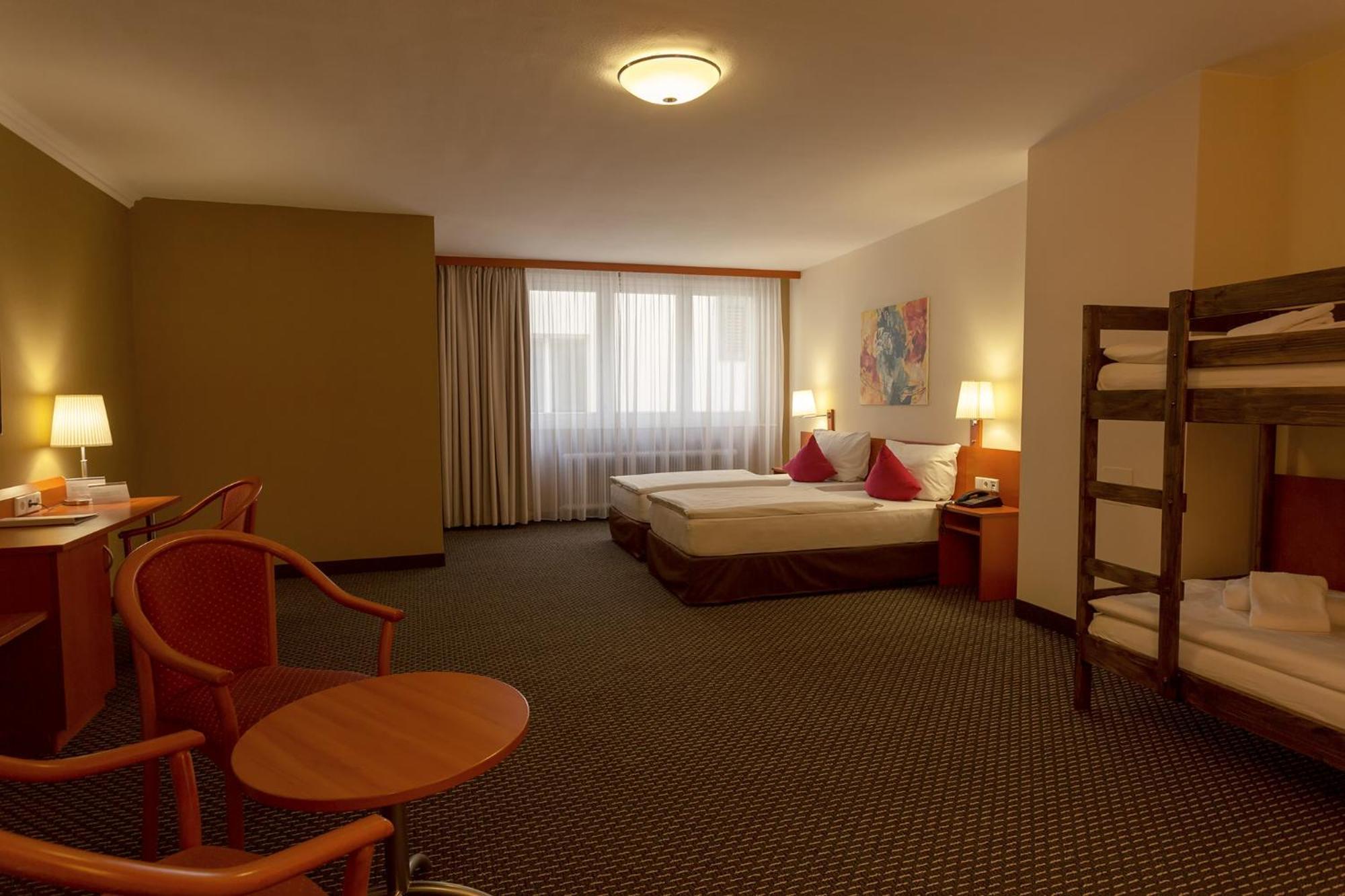 Central Hotel Loewen Feldkirch Pokoj fotografie